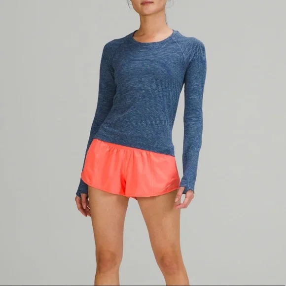 Lululemon Hotty Hot Shorts LR 2.5” * Raspberry Cream Size 4